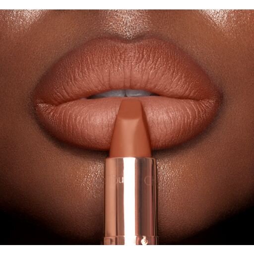 THE SUPER NUDES MATTE REVOLUTION - CATWALKING
